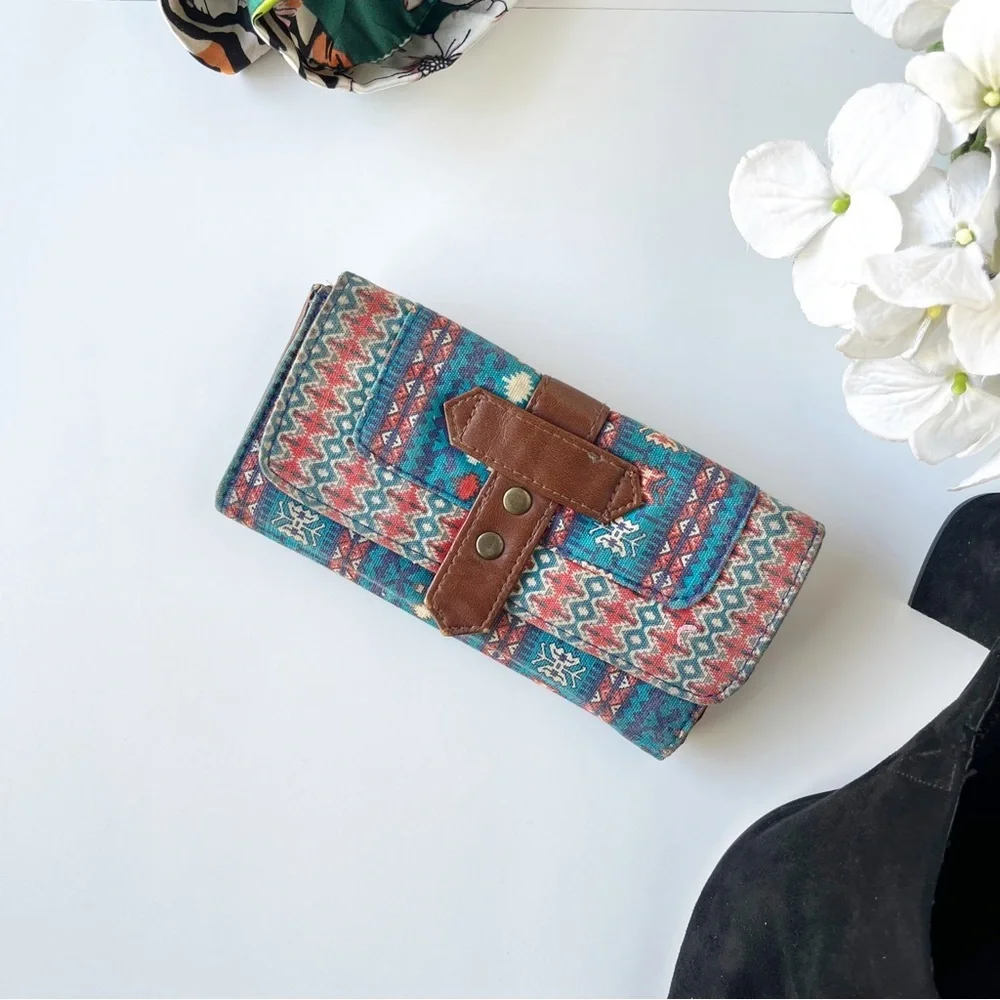 3/$20 90s inspired cloth wallet